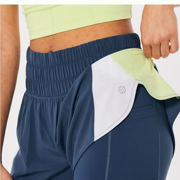 GILLY HICKS SHORTS - Picture 4 of 10